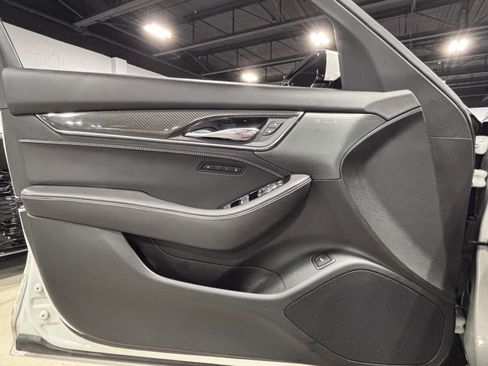 Used 2022 Cadillac CT5 V Blackwing image 29