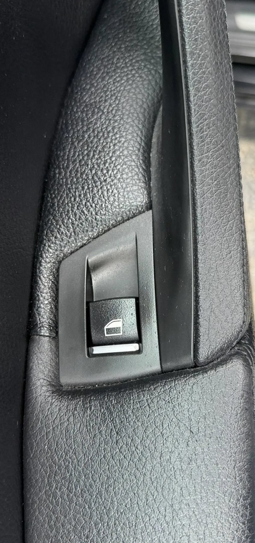 Used 2015 BMW 528i xDrive Sedan AWD/4WD image 30