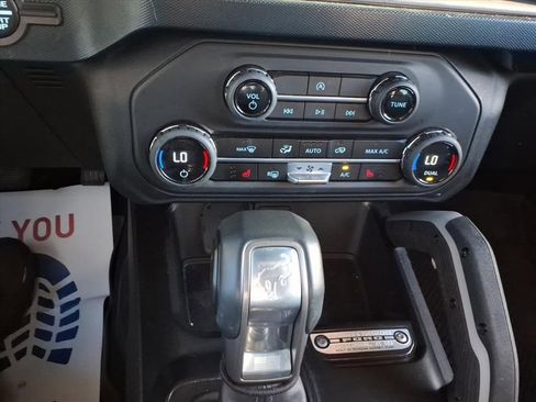 Used 2023 Ford Bronco Outer Banks image 15