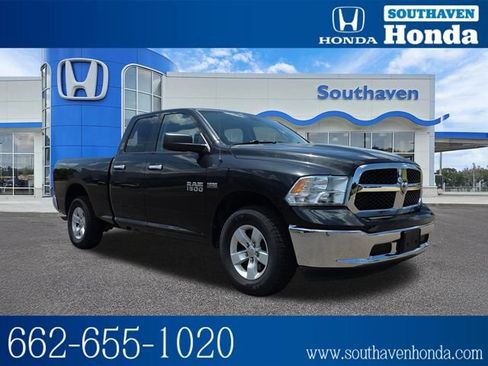 Used 2017 RAM 1500 Classic SLT AWD/4WD image 1