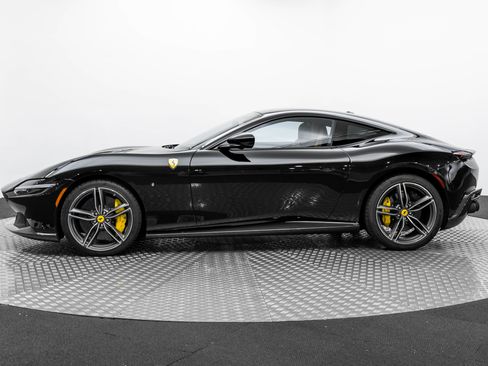 Certified 2024 Ferrari Roma image 2