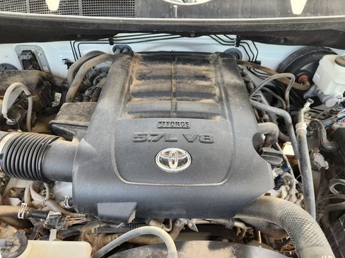 Used 2021 Toyota Tundra Limited w/ Nightshade Special Edition AWD/4WD image 21