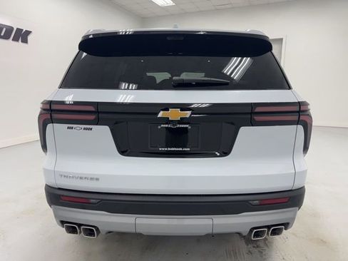 New 2026 Chevrolet Traverse LT w/ Sun and Wheel Package image 6
