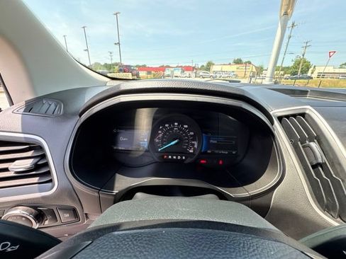 Certified 2024 Ford Edge SEL AWD/4WD image 15