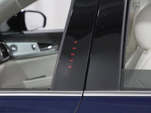 Used 2019 Lincoln Nautilus Black Label image 4