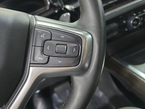 Used 2025 Chevrolet Silverado 1500 LT Trail Boss w/ Convenience Package II AWD/4WD image 18