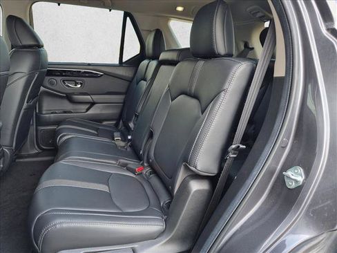 Used 2024 Honda Pilot EX-L image 18
