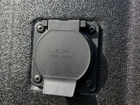 New 2026 Chevrolet Colorado ZR2 w/ Technology Package image 13