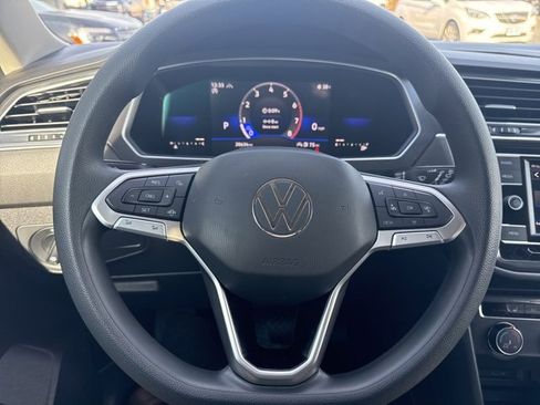 Used 2022 Volkswagen Tiguan S image 14