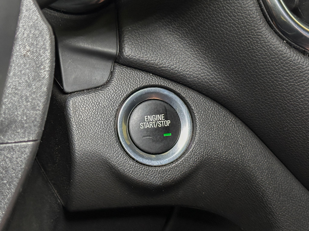 Used 2024 Chevrolet Equinox LT AWD/4WD image 37