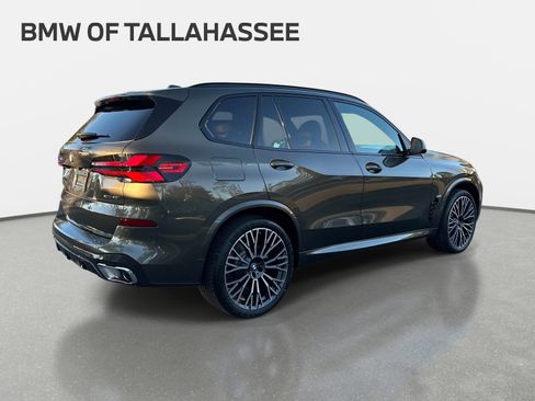 New 2026 BMW X5 xDrive40i w/ M Sport Package AWD/4WD image 5