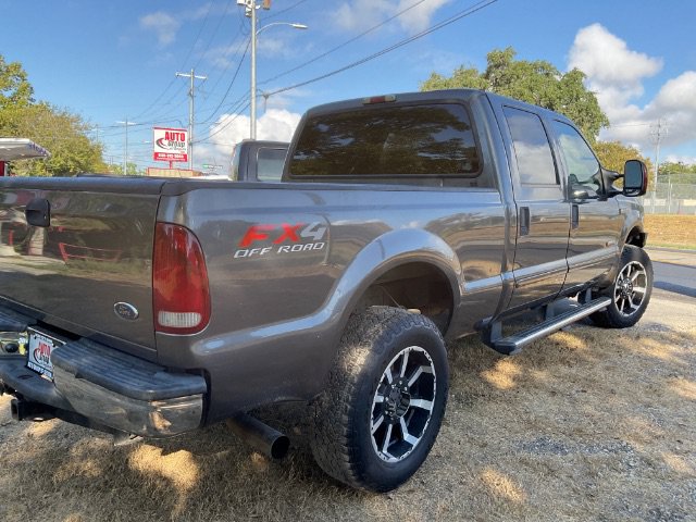 Used 2005 Ford F250 XLT AWD/4WD image 5