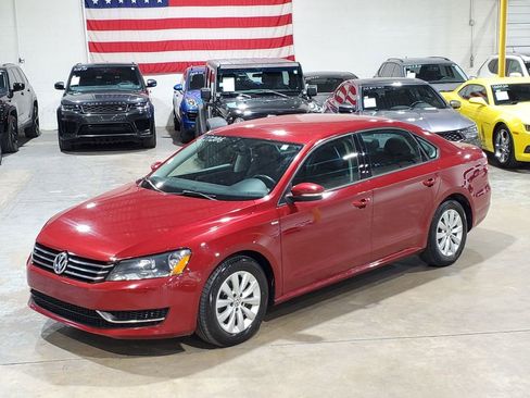Used 2015 Volkswagen Passat 1.8T Wolfsburg Edition image 34