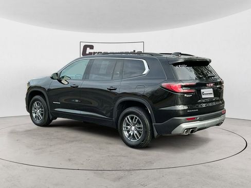 Used 2025 GMC Acadia Elevation image 3