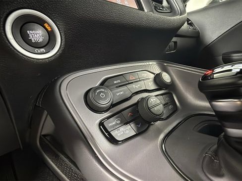 Used 2023 Dodge Challenger R/T w/ Blacktop Package image 21