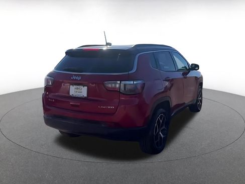 Used 2025 Jeep Compass Limited image 14