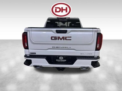 Used 2025 GMC Sierra 1500 Denali w/ Denali Reserve Package AWD/4WD image 10