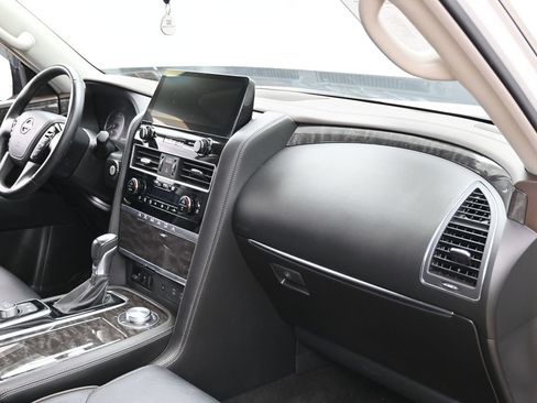 Used 2022 Nissan Armada Platinum AWD/4WD image 41