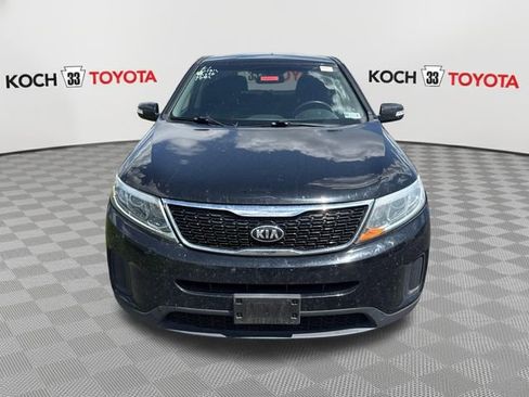 Used 2015 Kia Sorento LX AWD/4WD image 2