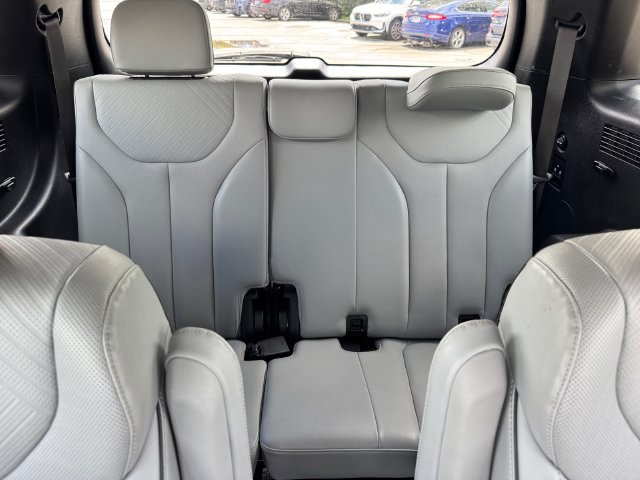 Used 2025 Hyundai Palisade SEL AWD/4WD image 25