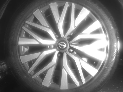 Used 2025 Nissan Altima 2.5 SV FWD image 14