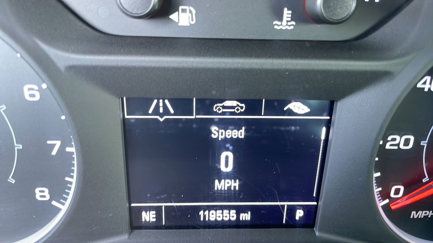 Used 2017 GMC Acadia SLE w/ Driver Alert Package I AWD/4WD image 27