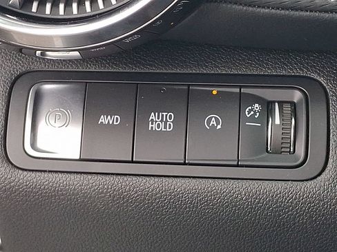 Used 2025 Chevrolet Equinox LT AWD/4WD image 23