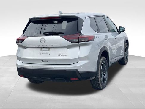 Certified 2025 Nissan Rogue SV AWD/4WD image 4