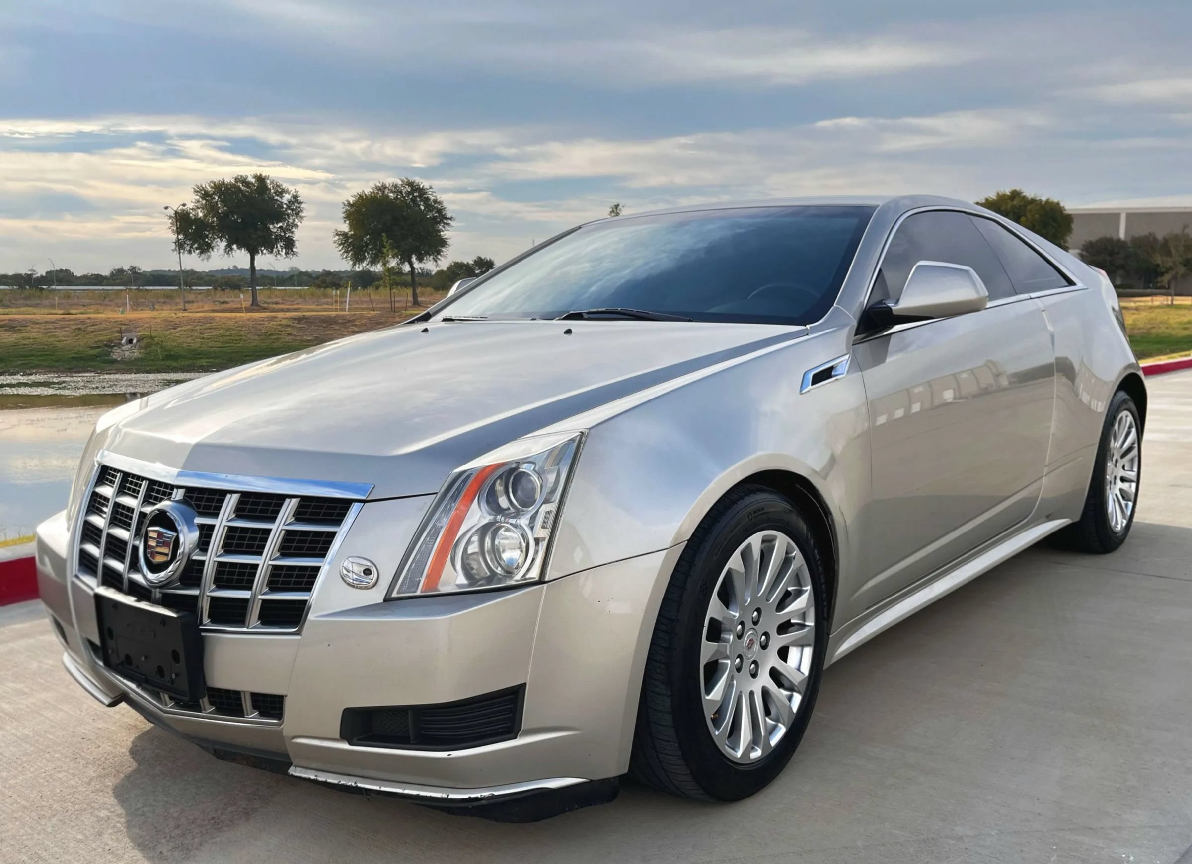 Used 2014 Cadillac CTS Coupe RWD image 5