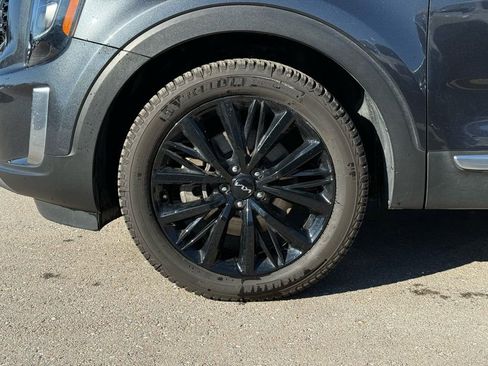 Certified 2022 Kia Telluride SX w/ SX Prestige Package image 5