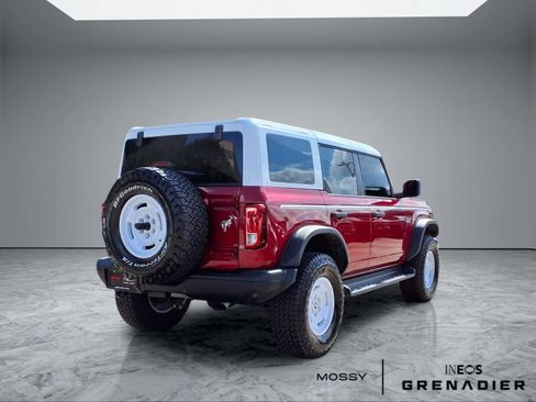 Used 2025 Ford Bronco Heritage Edition AWD/4WD image 7