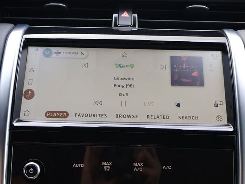 Certified 2023 Land Rover Discovery Sport S AWD/4WD image 19