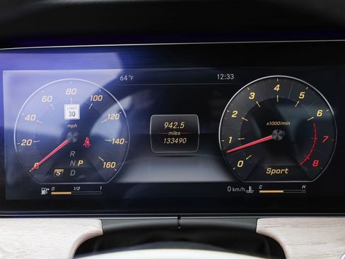 Used 2018 Mercedes-Benz E 400 4MATIC Coupe image 11