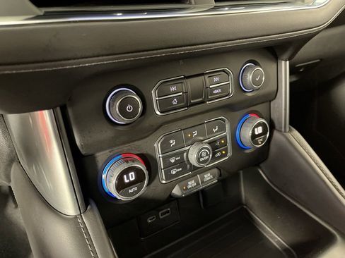 Used 2023 Chevrolet Tahoe LS image 30