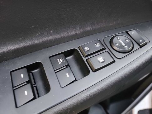 Used 2017 Hyundai Tucson Night image 18