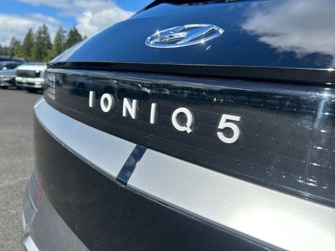Used 2024 Hyundai Ioniq 5 SEL AWD/4WD image 33