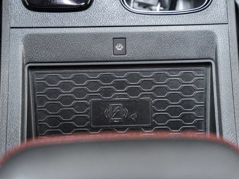 Used 2023 Nissan Frontier PRO-4X w/ Pro Convenience Package AWD/4WD image 34