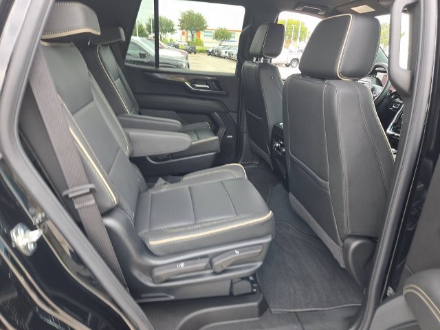 Used 2026 GMC Yukon Elevation RWD image 26