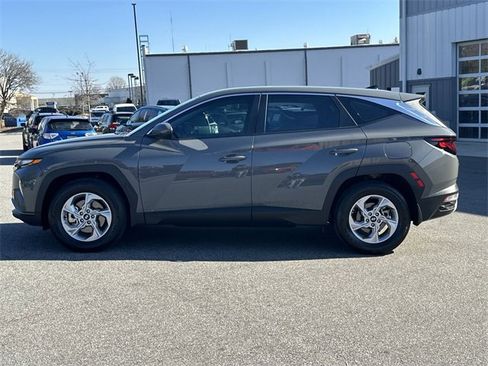 Certified 2024 Hyundai Tucson SE image 23