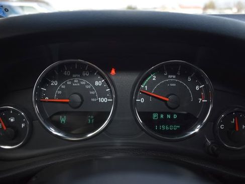 Used 2015 Jeep Wrangler Unlimited Sport image 15