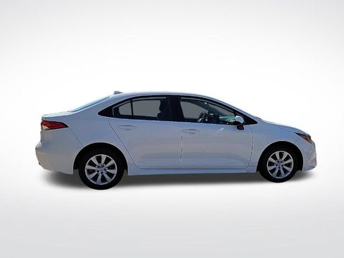 Used 2024 Toyota Corolla LE FWD image 6