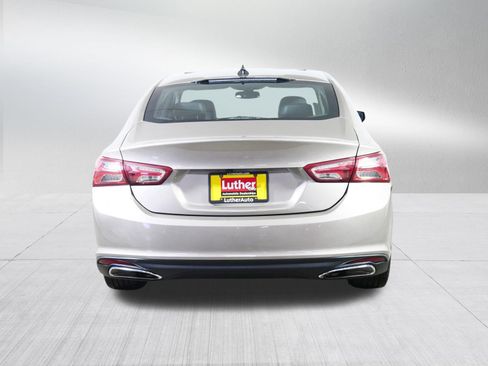 Used 2022 Chevrolet Malibu Premier image 6