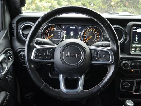 Used 2020 Jeep Gladiator Overland image 6