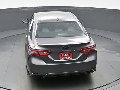 Used 2022 Toyota Camry SE FWD image 38