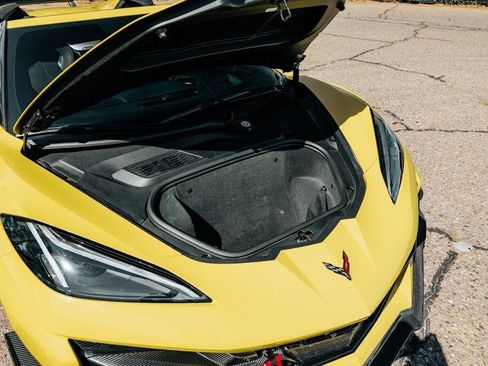 Used 2024 Chevrolet Corvette Z06 RWD image 48