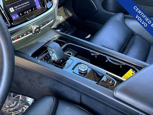 Certified 2024 Volvo S60 B5 Ultimate image 18