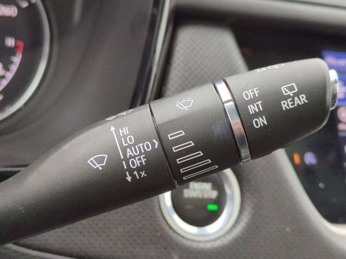 Used 2021 Cadillac XT5 Sportv image 28