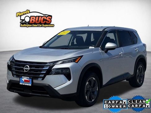 Used 2025 Nissan Rogue SV FWD image 1