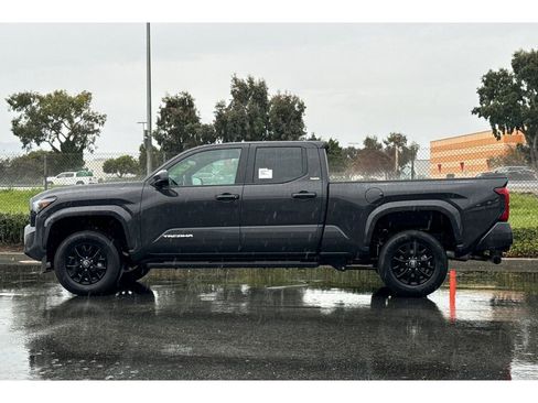 New 2026 Toyota Tacoma SR5 image 7