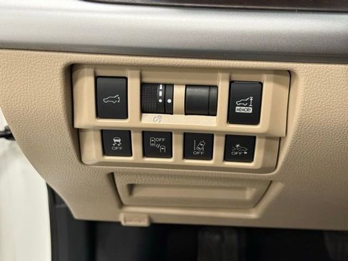 Used 2019 Subaru Outback 2.5i Limited image 15